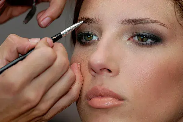 El maquillaje reflejó el estilo de Las Oreiro, donde los ojos fueron los protagonistas