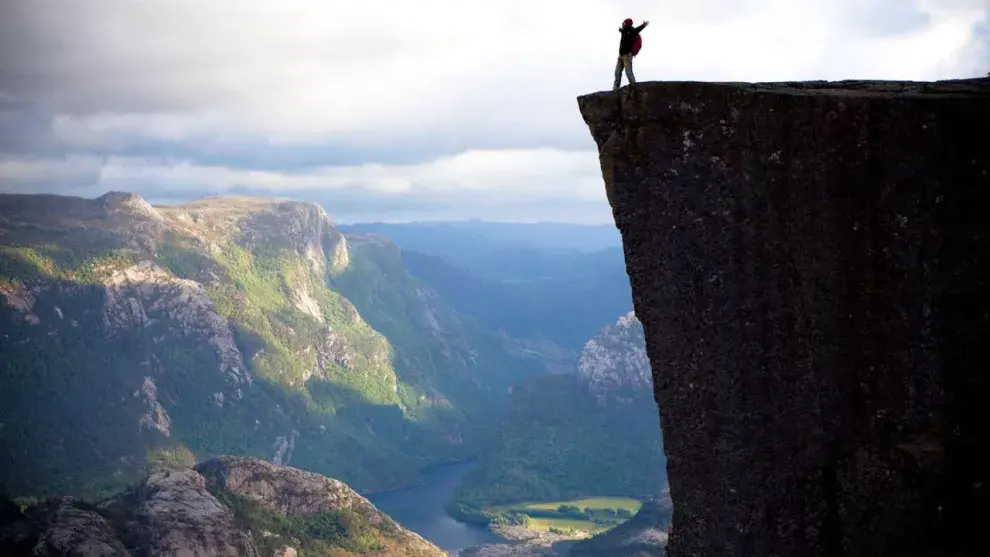 El precipicio de Preikestolen, en Noruega