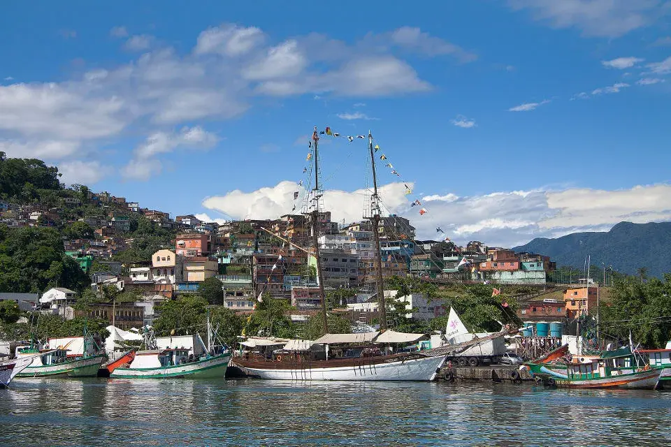 El puerto de Angra dos Reis