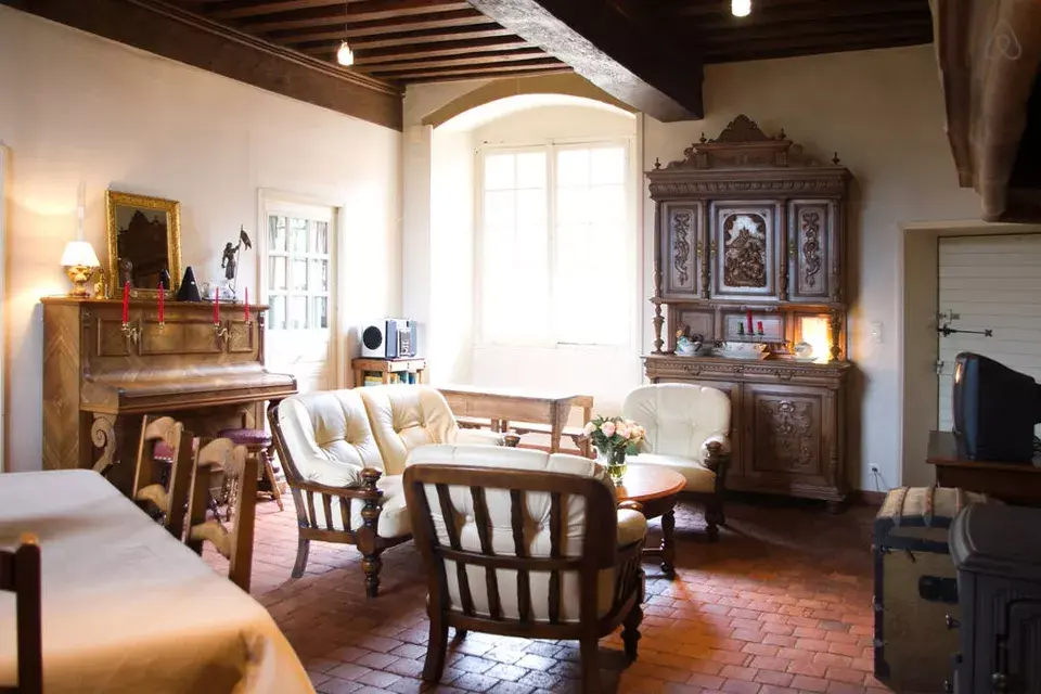 Opción 1: un château en Francia, con todas las comodidades para disfrutar de las vacaciones