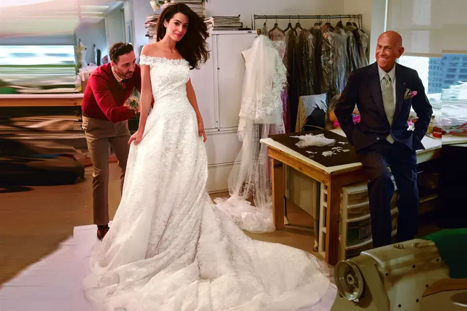 Amal Alamuddin lo eligió para que diseñara su vestido de novia