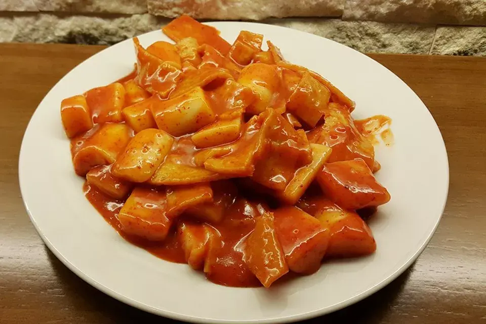 Ubicado en el Koreatown de Flores, este restaurante lleva su nombre a nuestro a partir de una película argentina: Una canción coreana