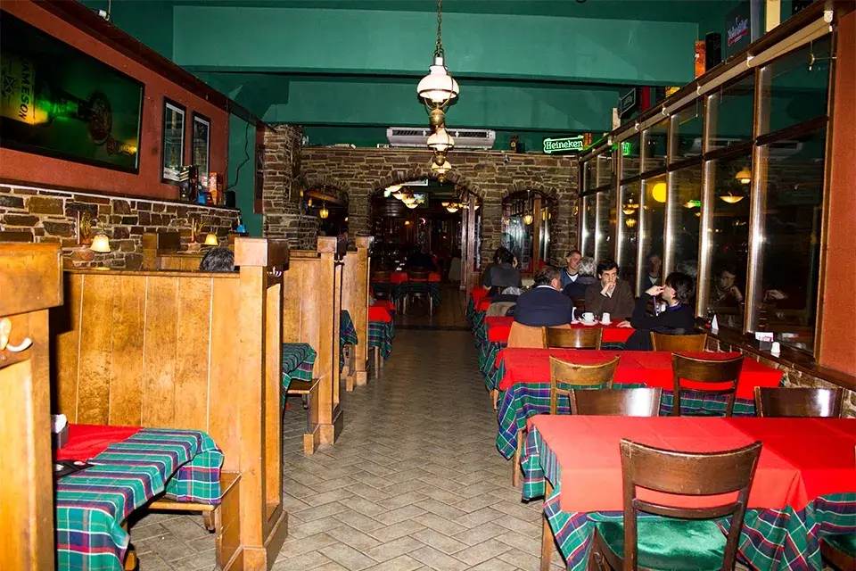 El pub, como siempre, el mejor lugar para catar distintas cervezas y pasarla bien