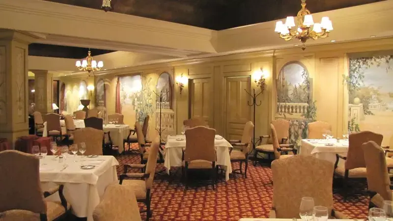 En Pilar, el restaurante del hotel Sheraton ofrece increíble gastronomía italiana y mediterránea