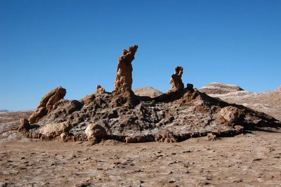 Las Tres Marías, una formación geológica que se puede ver en el Valle de la Luna.