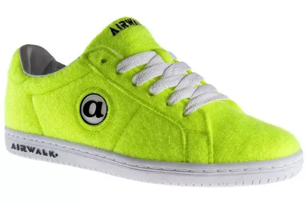 Para los fanáticos del tenis, unas zapatillas realizadas en el mismo material de las pelotas que se utilizan en ese deporte
