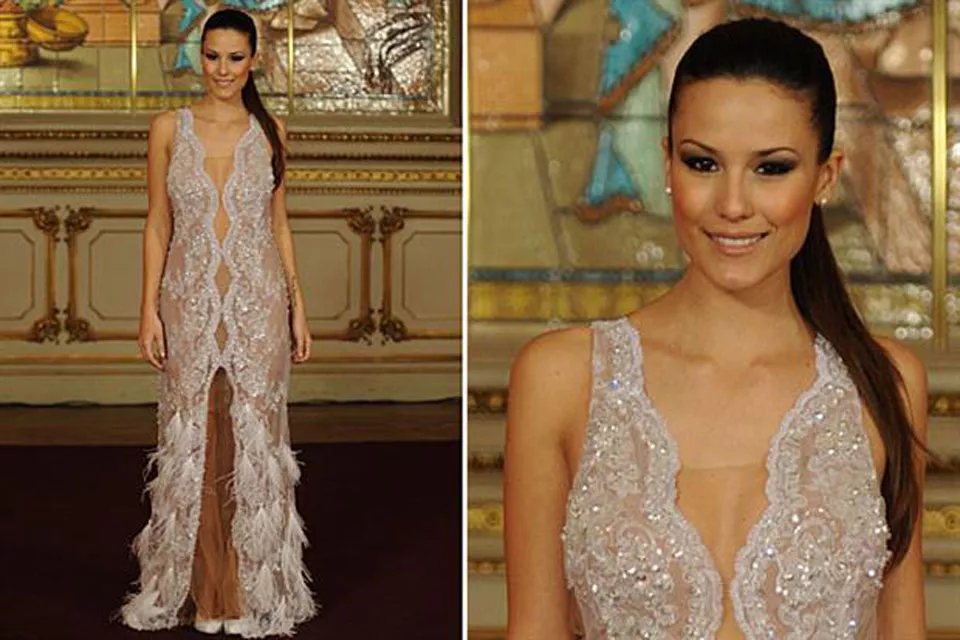 Luli Fernández, con un vestido muy sexy, con transparencias, de Natalia Antolín; ¿Qué te parece su elección?