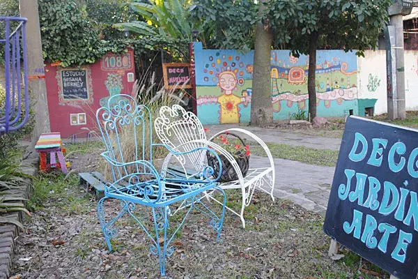 El estudio está ubicado en la calle Primera Junta, en San Isidro