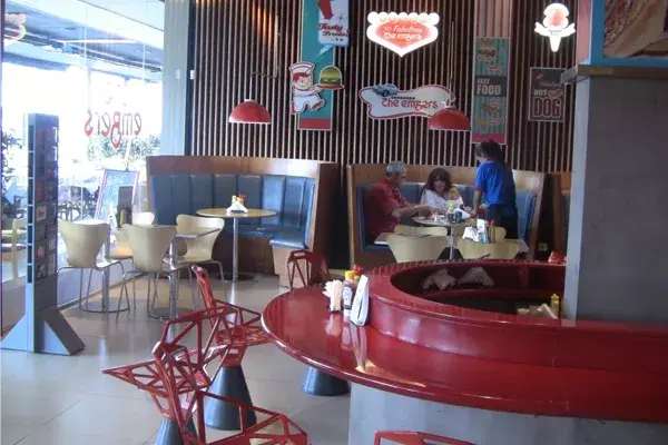 El local de The Embers en Nordelta, una alternativa más juvenil y moderna