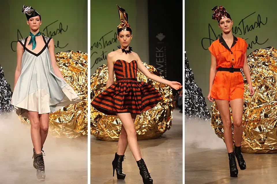 Vestidos cortos y mono en color estridente, otra de las propuestas de Amores Trash Couture