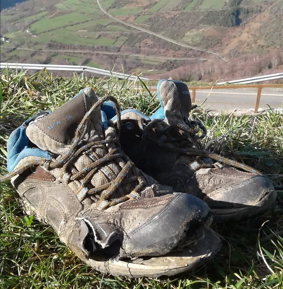Fin del recorrido para el par de zapatillas...