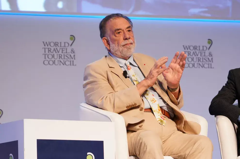 En su rol de hotelero y productor de vino, el gran director fue el orador estrella no en el último festival de cine sino en la Cumbre Global de Viajes y Turismo en Buenos Aires
