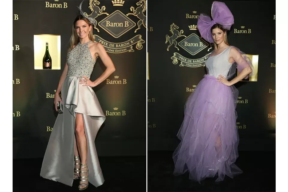 Sofía Zámolo eligió un vestido plateado asimétrico y un tocado a tono. Soledad Ainesa llevó uno de los tocados más polémicos de la noche, en un vaporoso tul lila