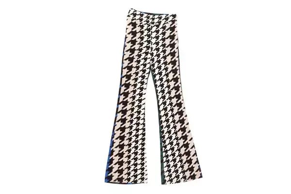 Pantalón ancho (María Vazquez, $1065)