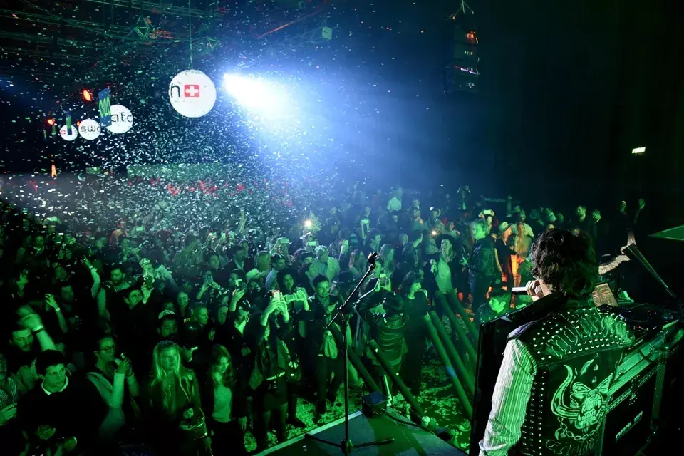 MAXI TRUSSO SHOW