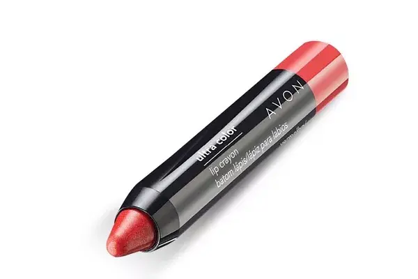 Ultra Color Lip Crayon para labios (Avon, $78,99)