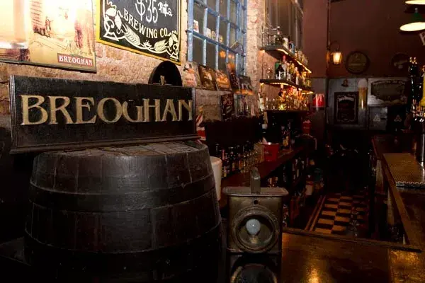 Este bar, en San Telmo, es ideal para ir con amigos a probar diferentes estilos