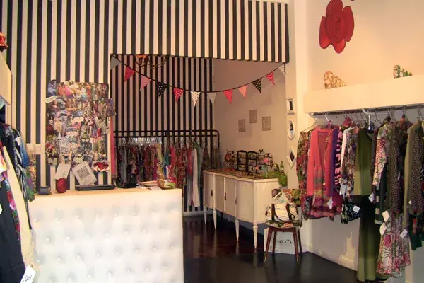 ¡No te pierdas los descuentos de esta tienda! Verdaderos hallazgos para tu guardarropa