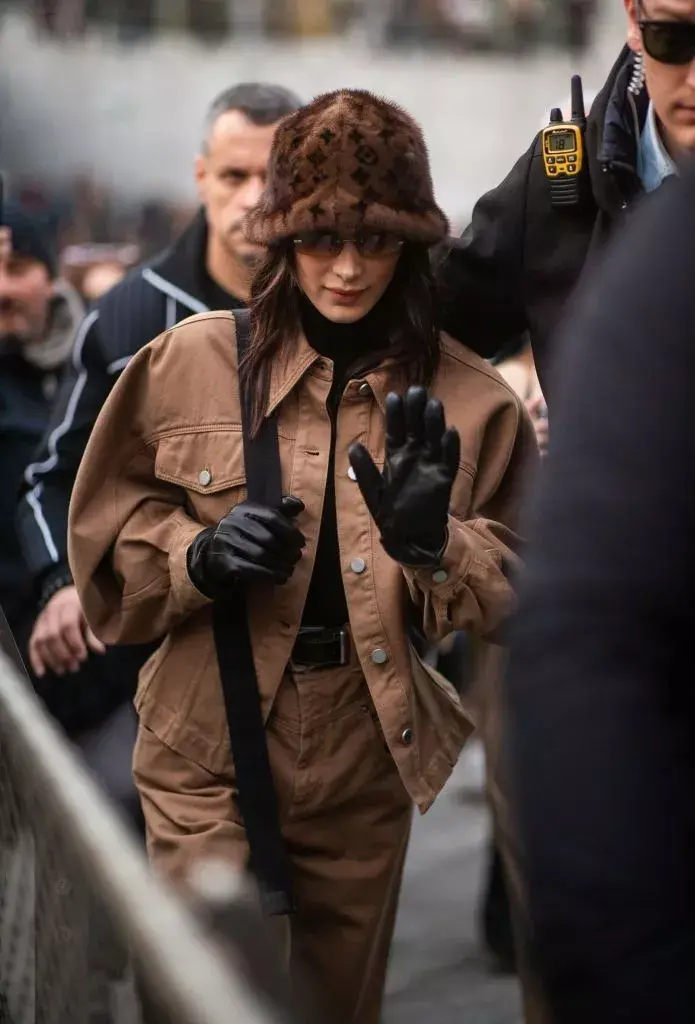 Volvió la logomanía y el piluso no se quedó afuera.