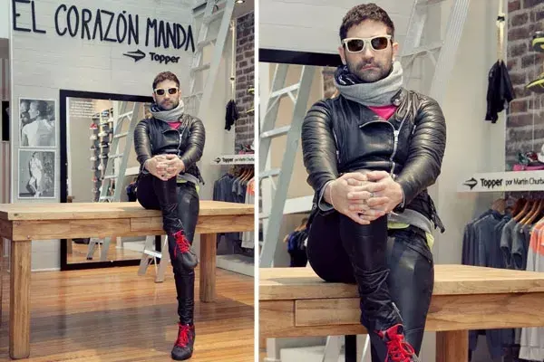 Lolo pasó por Topper para conocer la Music Collection con un look muy cuidado en negro, con detalles fucsias. ¡Toda la onda!