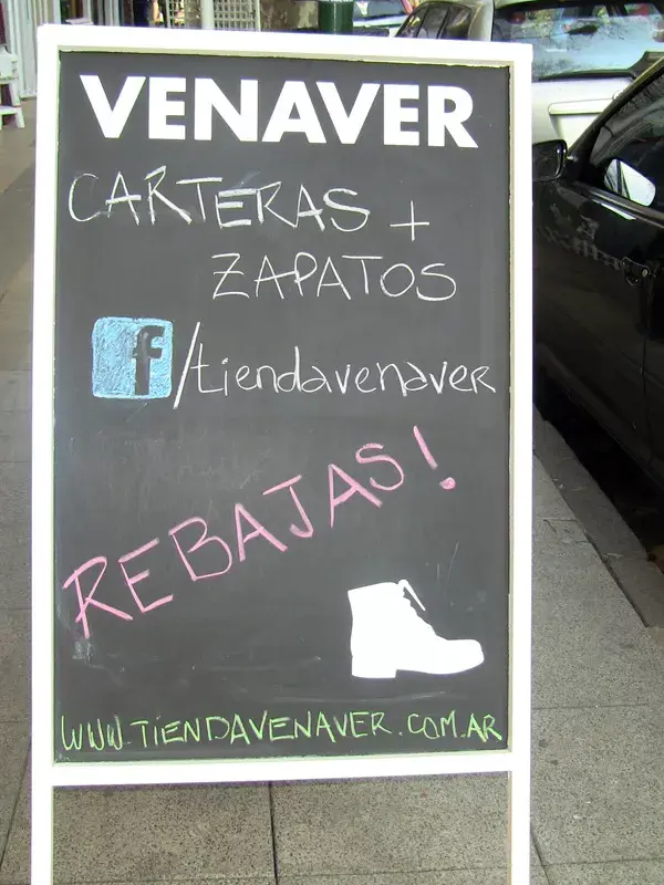 No te podés perder las carteras y los zapatos de esta tienda. ¡Son realmente divinos!