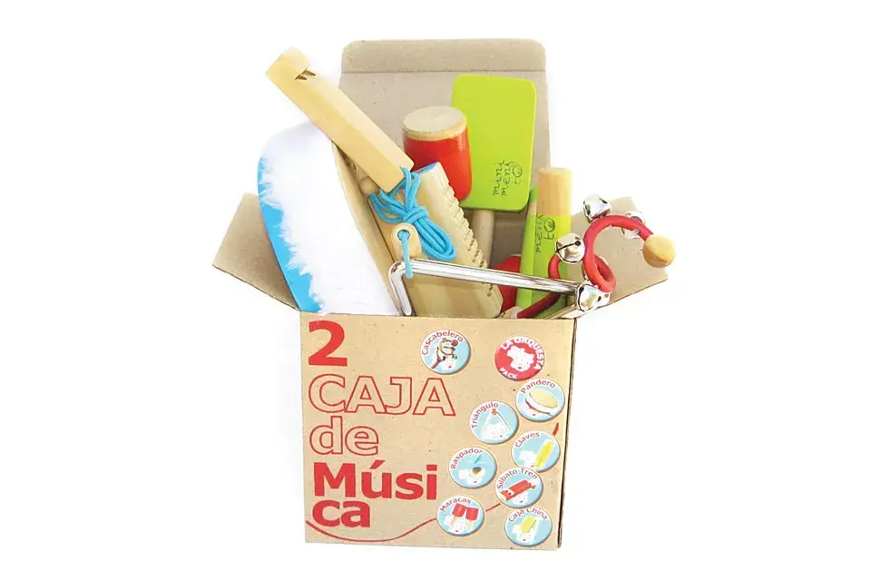 Caja de instrumentos para inspirar a pequeños músicos (Chapó Loló, $580)