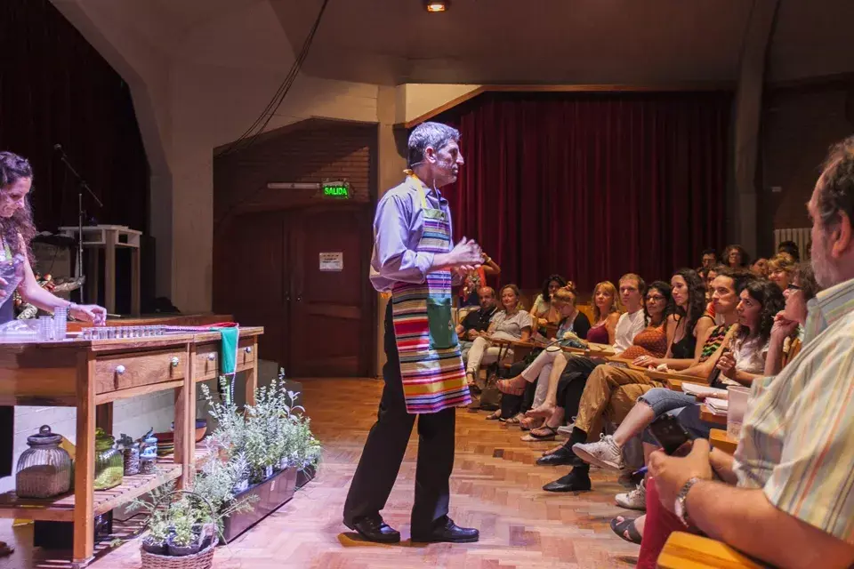 Agua pura de deshielo, símbolo de pureza y calidad de vida