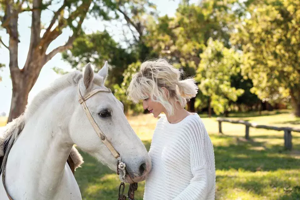 SUÉTER (PAULA CAHEN D’ANVERS, $2800)