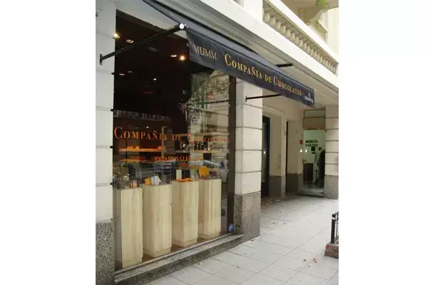 Compañía de chocolates tiene locales en Palermo y Recoleta