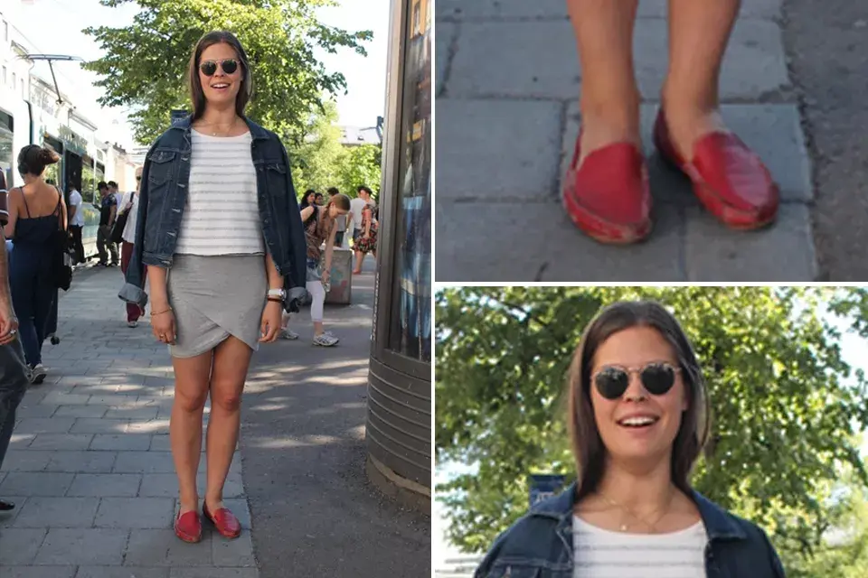 Perfecta esta chica con mini gris ajustada, camperita de jean y zapatos chatos, bien cómodos