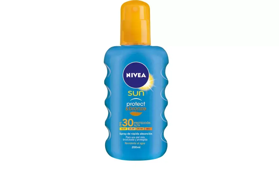 Protect &amp; Bronze, FPS 30 (Nivea, $126)