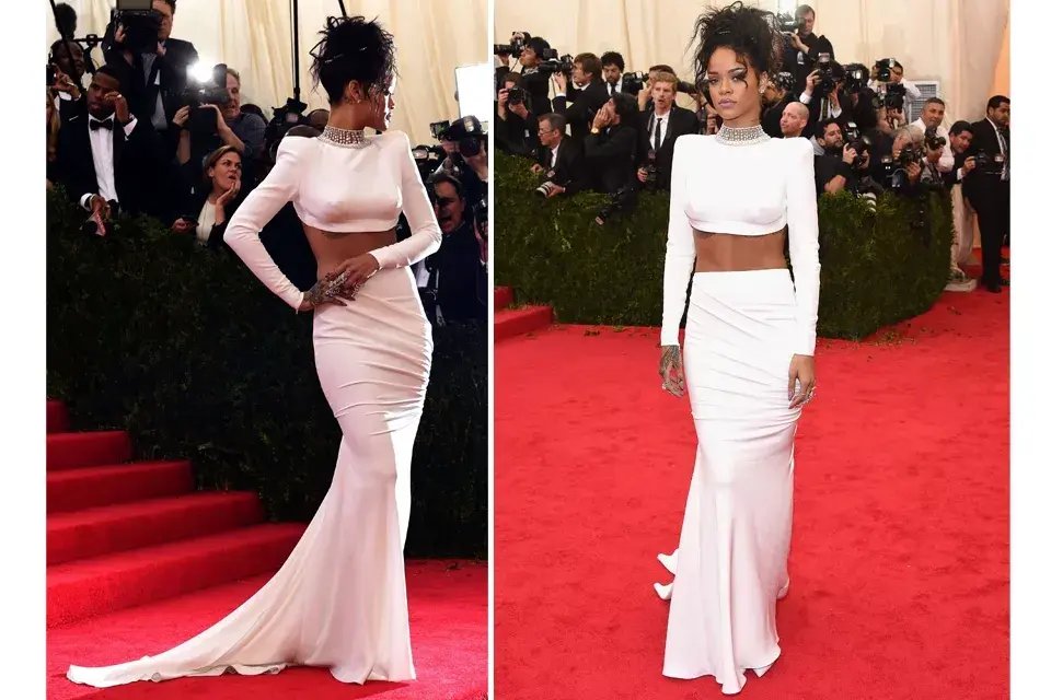 Rihanna también eligió los crop tops, en este caso de Stella McCartney