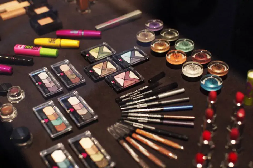 El makeup de Maybelline New York, listo para usar en el backstage