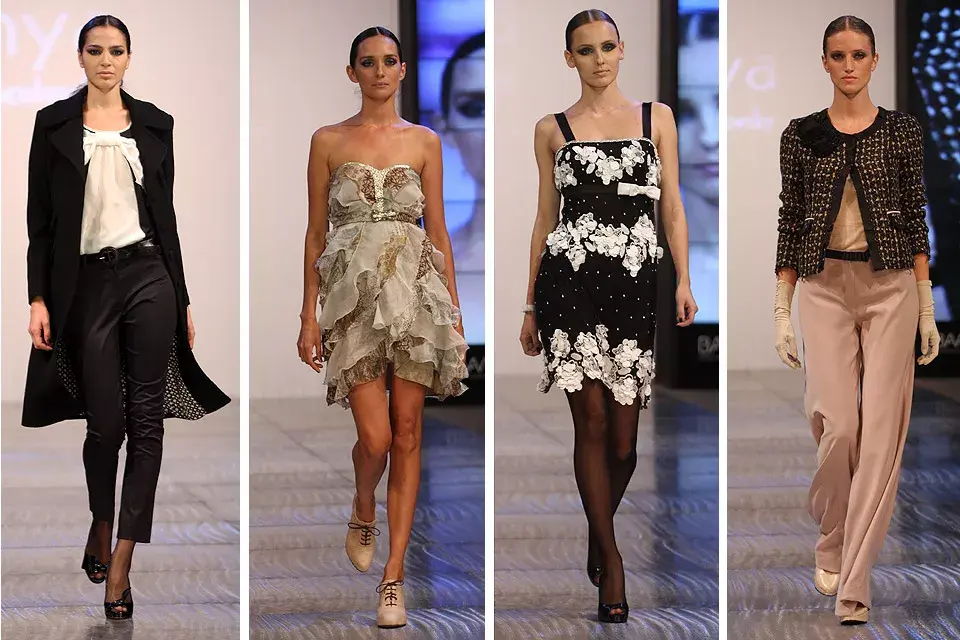 Sathya presentó distintos estilos para cada momento del día: traje negro con abrigo hasta la rodilla, vestidos cortos con volados y bordados, pantalones amplio y chaqueta corta