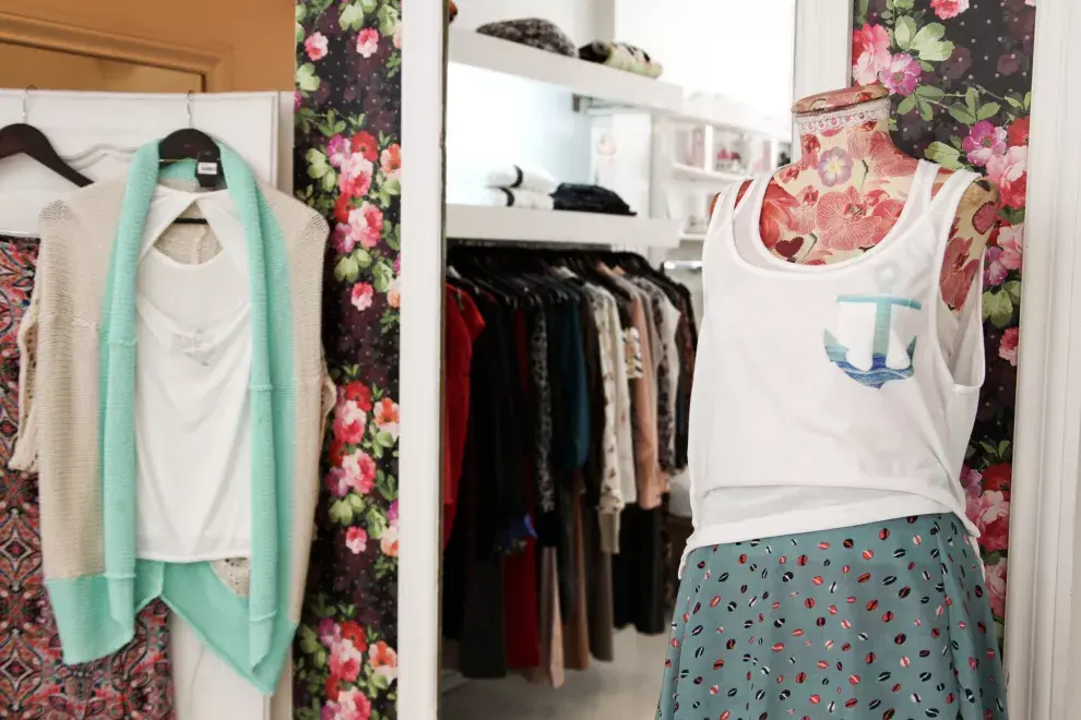 Conseguí vestidos de fiesta y ropa a la última moda