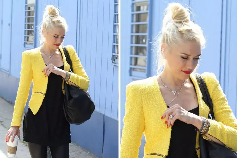 Otra opción de recogido knit-knot, un must de Gwen a la hora de elegir un look casual