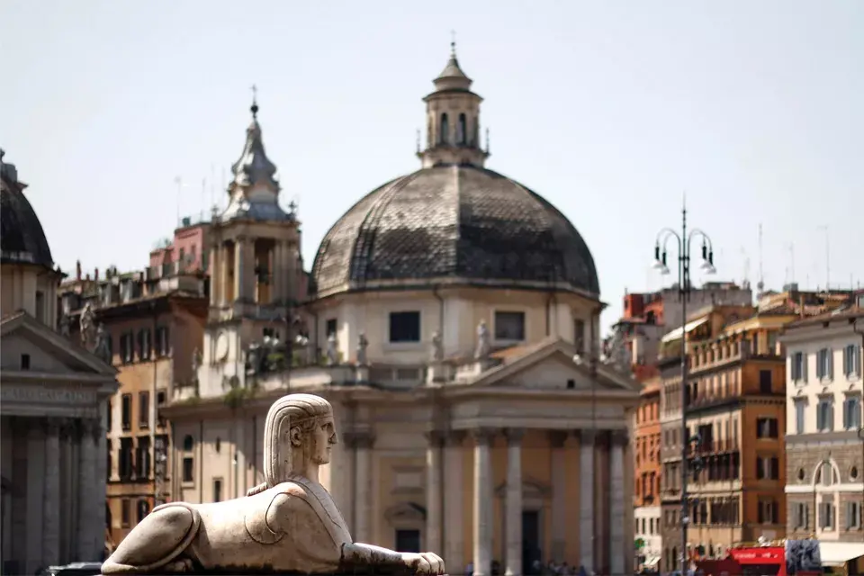 El horizonte romano: 100 por ciento cúpulas viejas y monumentos