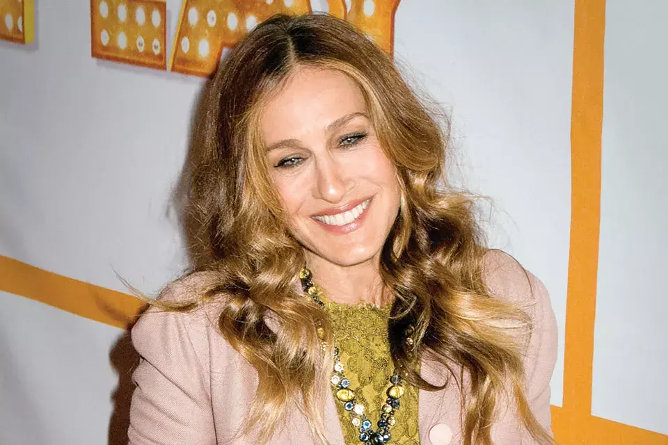 Sarah Jessica Parker, siempre versátil en sus peinados.