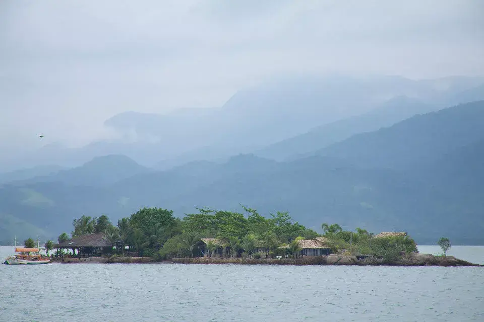 En los paseos por el océano Atlántico, el cielo se confunde con el agua