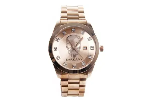 Bien rockero, con calavera incluida (Ricky Sarkany, $1550)