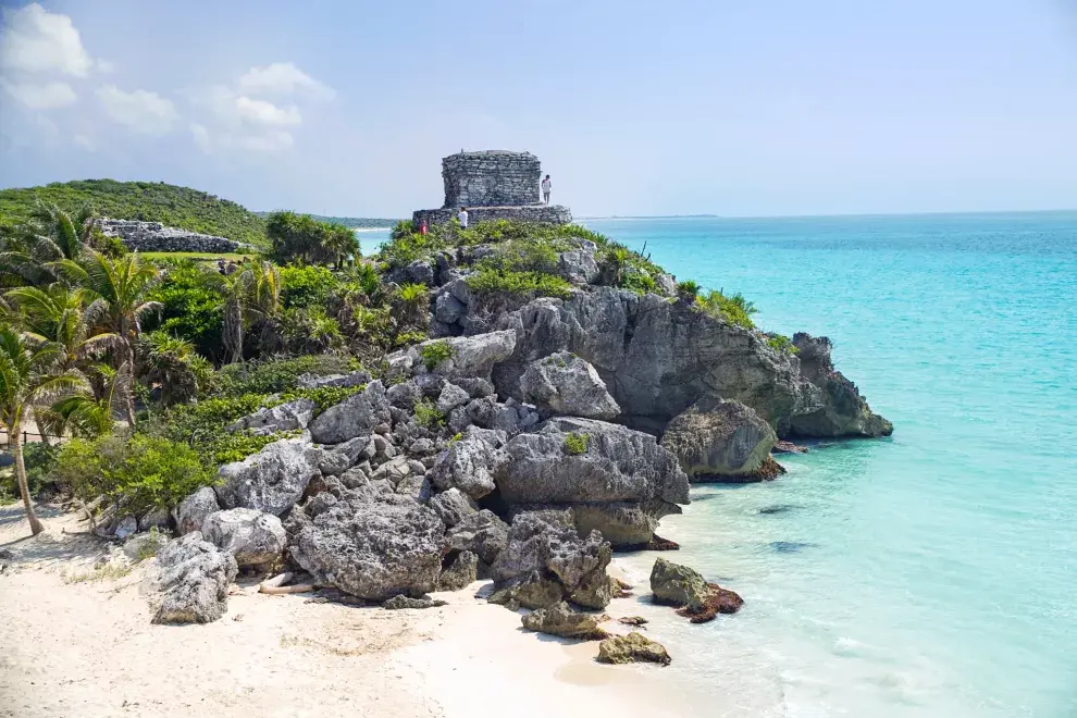 Las playas de Tulum tienen algunas de las mejores vistas de las ruinas.