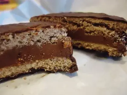Observen la generosidad de mousse de chocolate (como para no enviciarme).