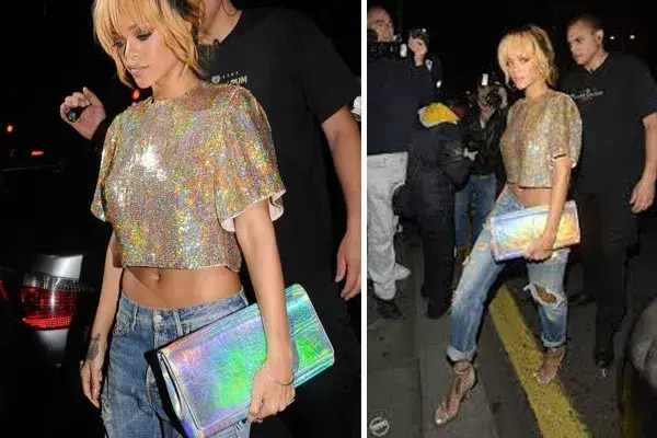 Rihanna, abusando un poco de la tendencia (¡remera, sobre y zapatos!)... pero ¡con toda la onda!