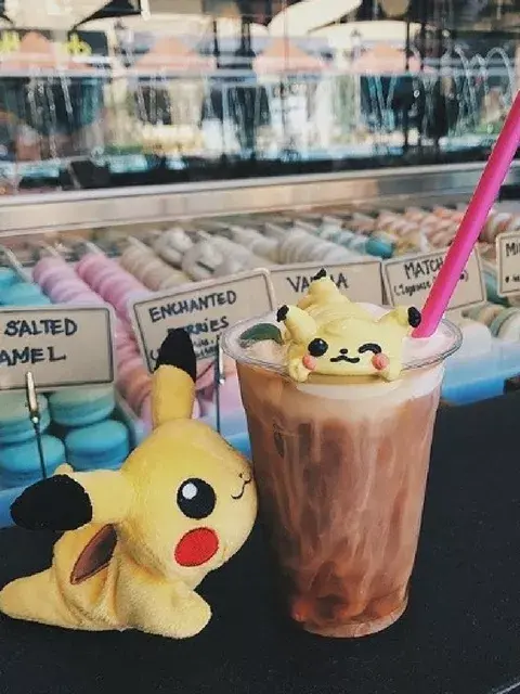 Cheese tea con Pokemones, tierno.