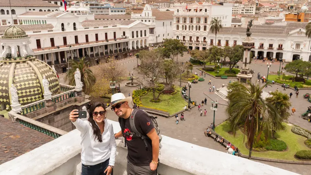 La Plaza de la Independencia y el Palacio de Gobierno