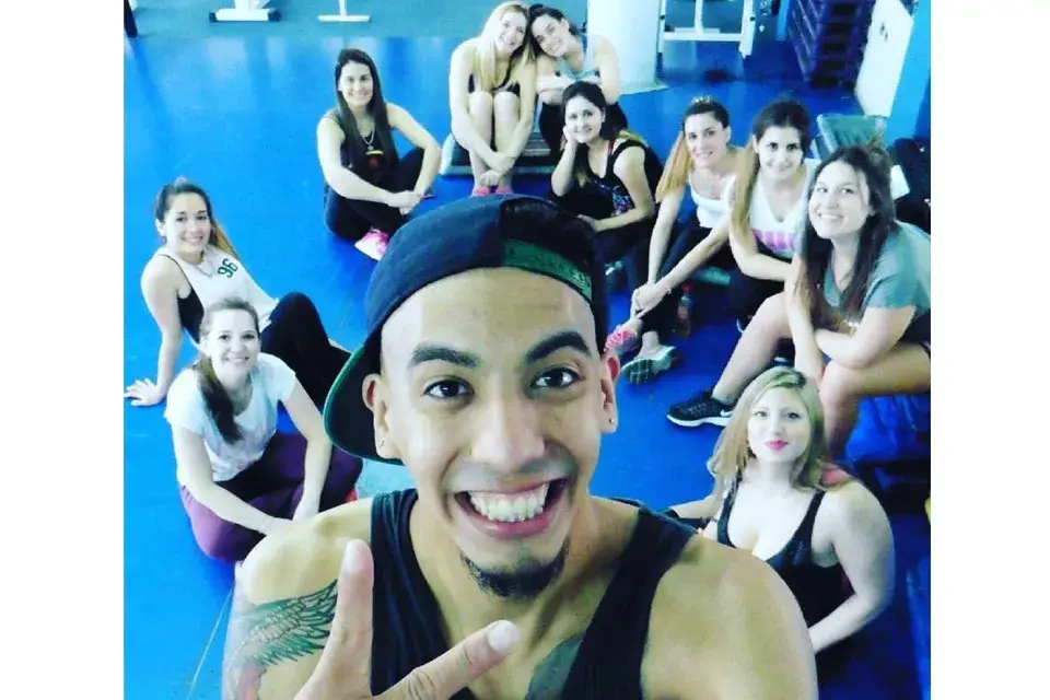 Ruby y sus alumnas después de una clase
