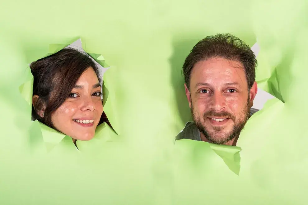 En pareja crearon A pata suelta, accesorios premium para mascotas.