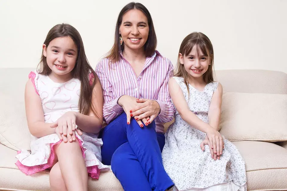 María Stupenengo es abogada tiene 36 años. Mamá de Belén y Juana, de 8 años