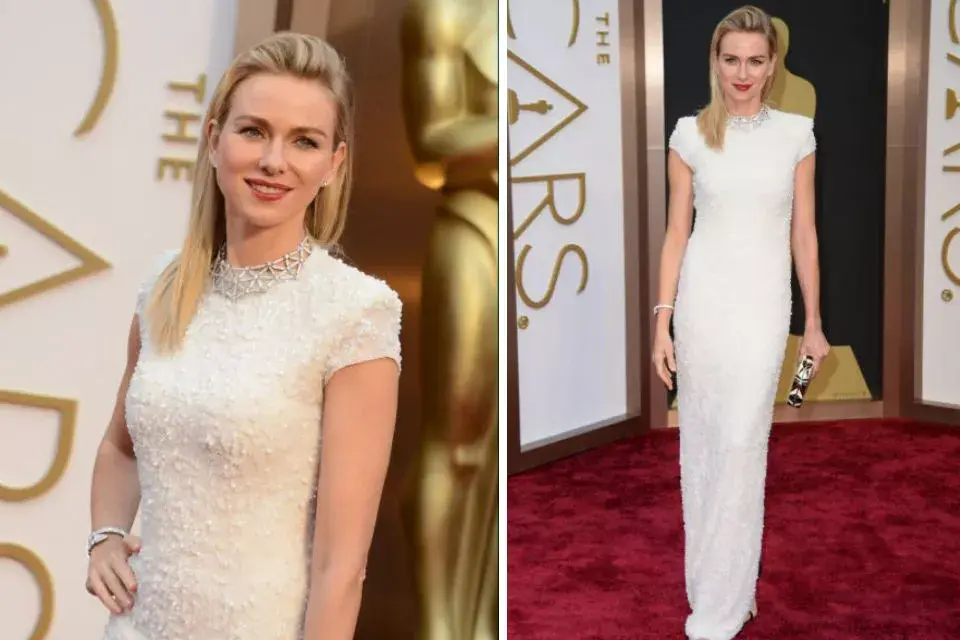 Naomi Watts impecable en blanco y de largo con este vestido de Calvin Klein