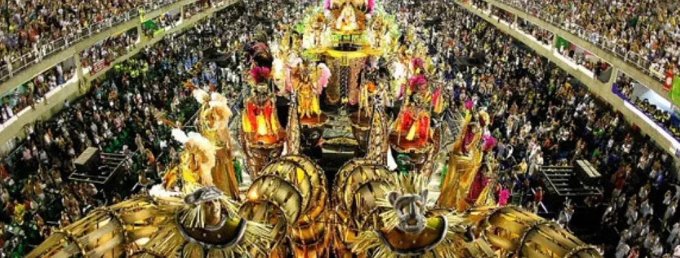 El sambódromo ofrece muchas opciones para ver los desfiles de las "scolas", incluyendo los camarotes VIP